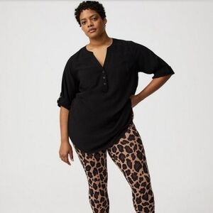 Torrid NWT Size 4 Harper Challis 3/4 Sleeve Deep Black Pullover Tunic